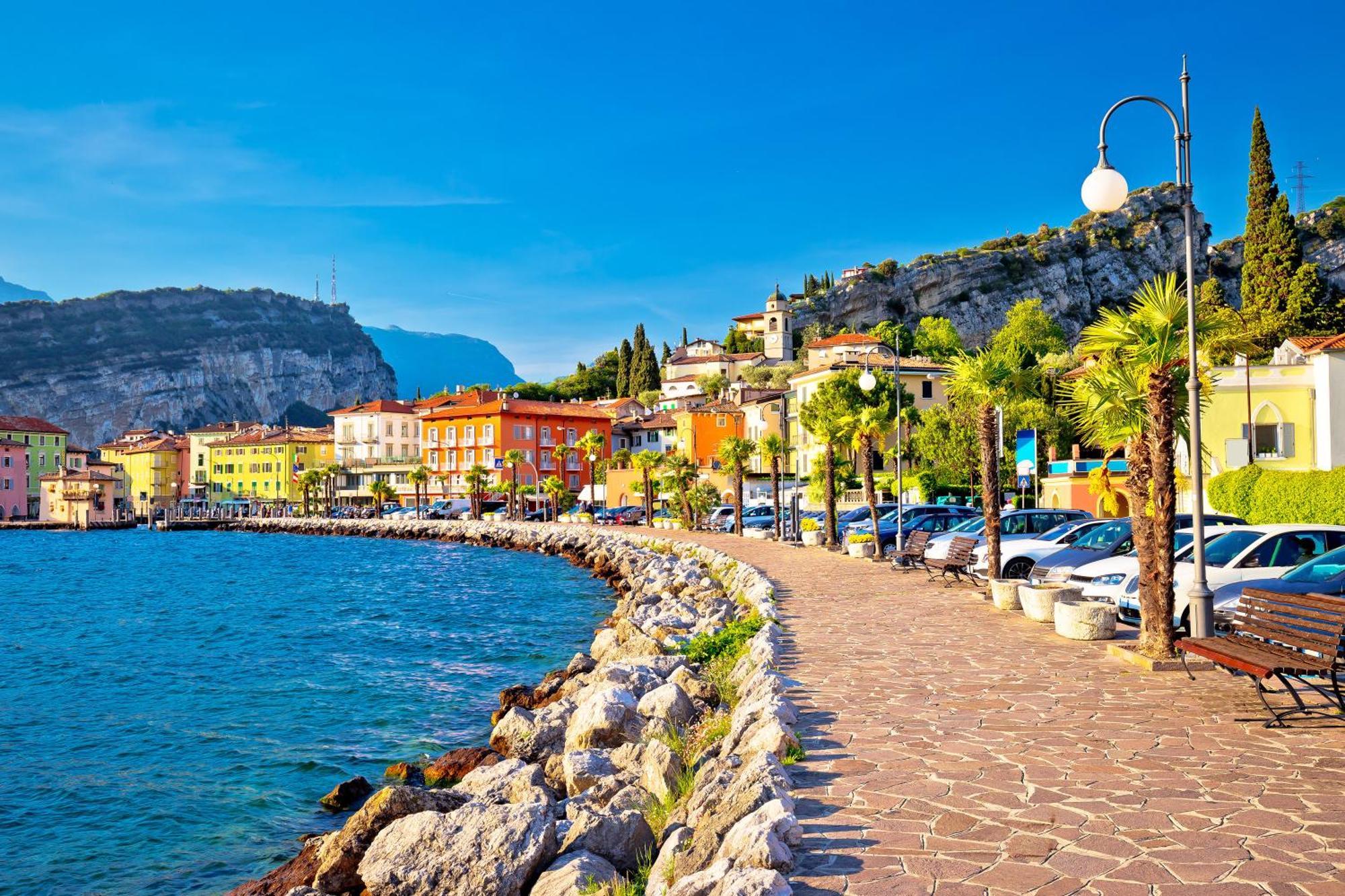 Il Giardino In Montagna Family Friendly- Happy Rentals Tenno Dış mekan fotoğraf