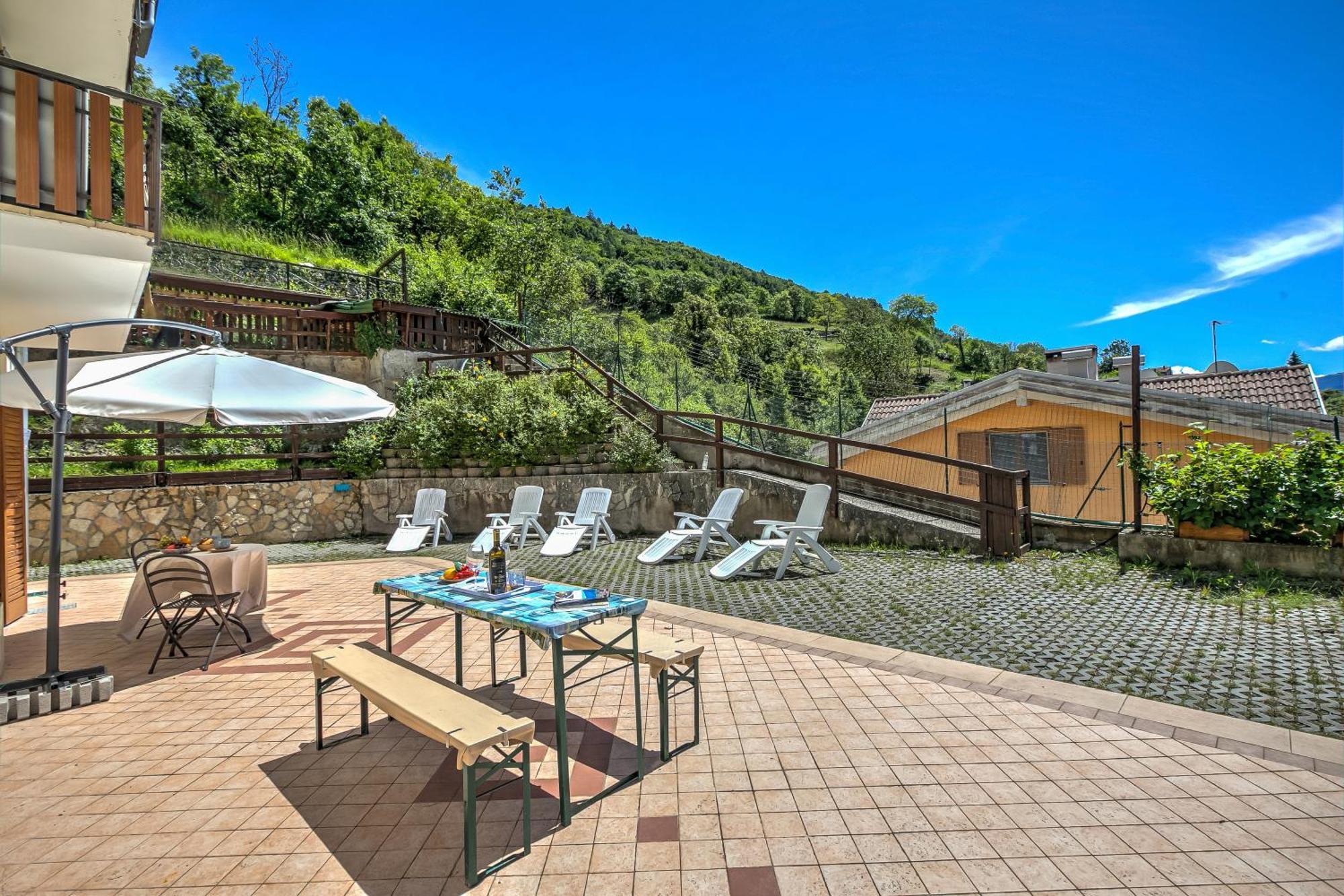 Il Giardino In Montagna Family Friendly- Happy Rentals Tenno Dış mekan fotoğraf
